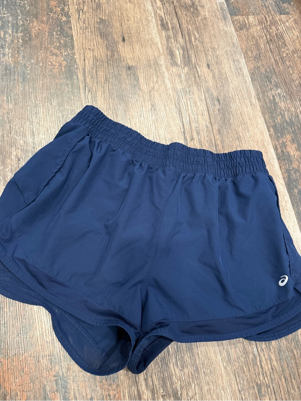 ASICS Women’s Navy Athletic Shorts - XL